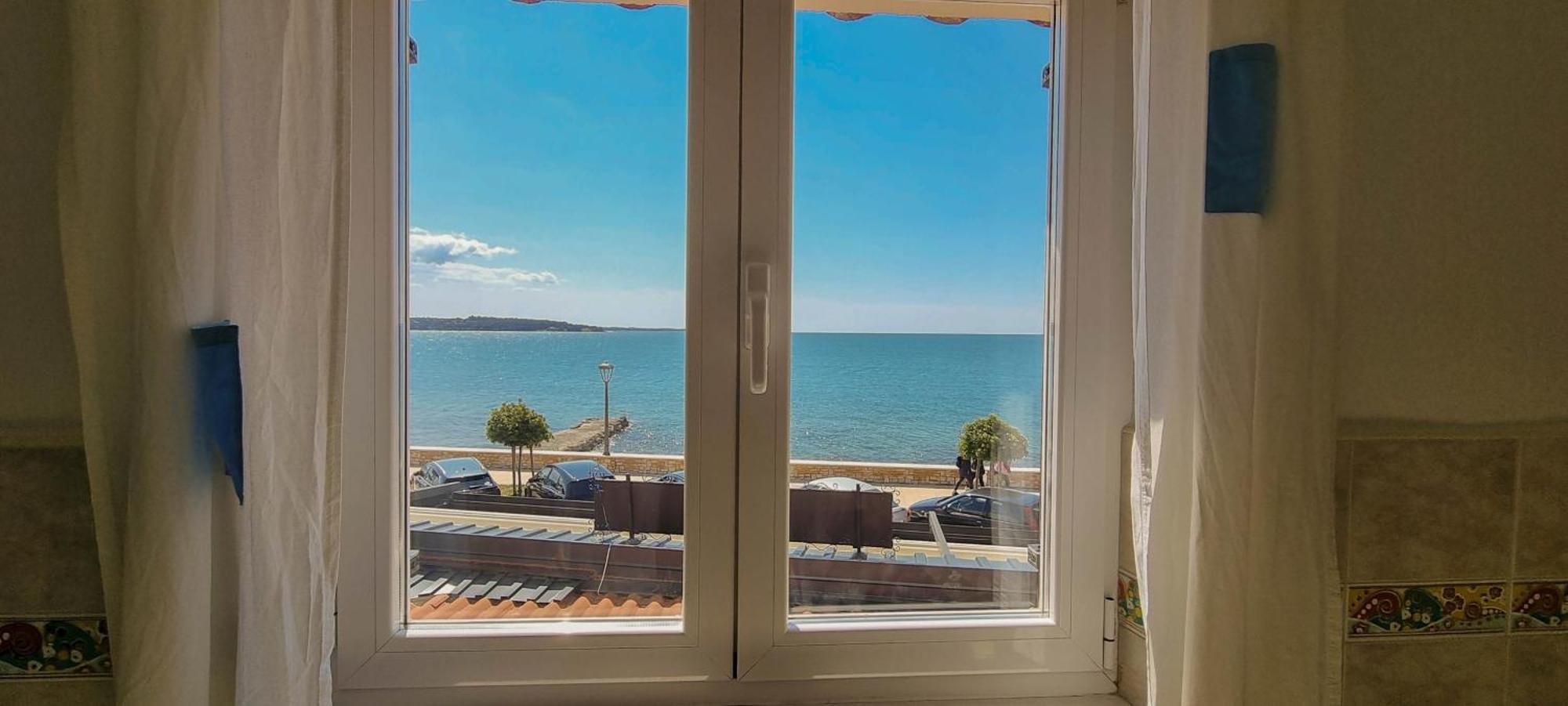 Libera One Apartment Novigrad  Luaran gambar